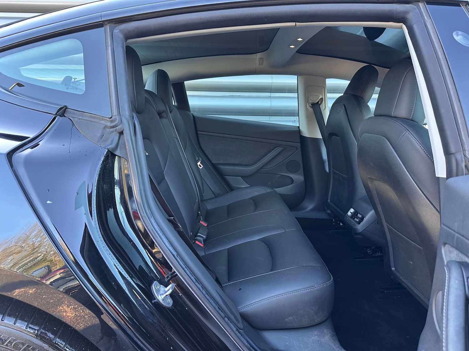 Used Tesla Model 3 2022 for sale - 76923101: Photo 18