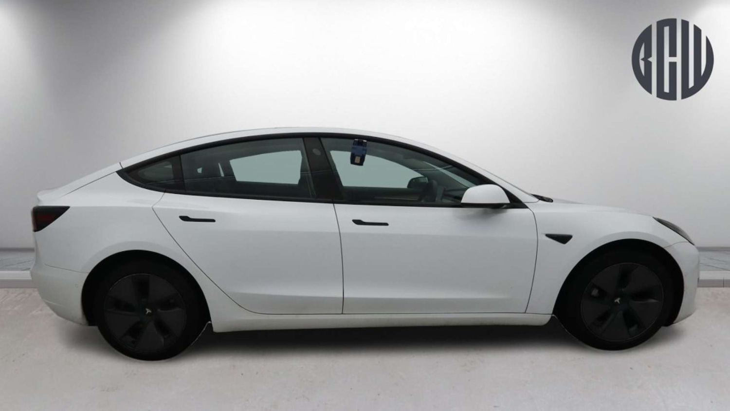 Used Tesla Model 3 2021 for sale - 77622848: Photo 5