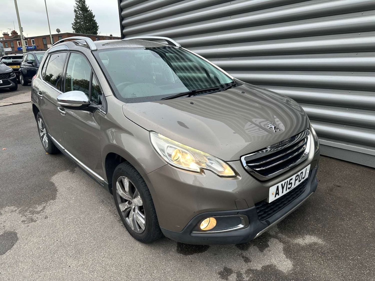 Used Peugeot 2008 2015 for sale - 76369455: Photo 3