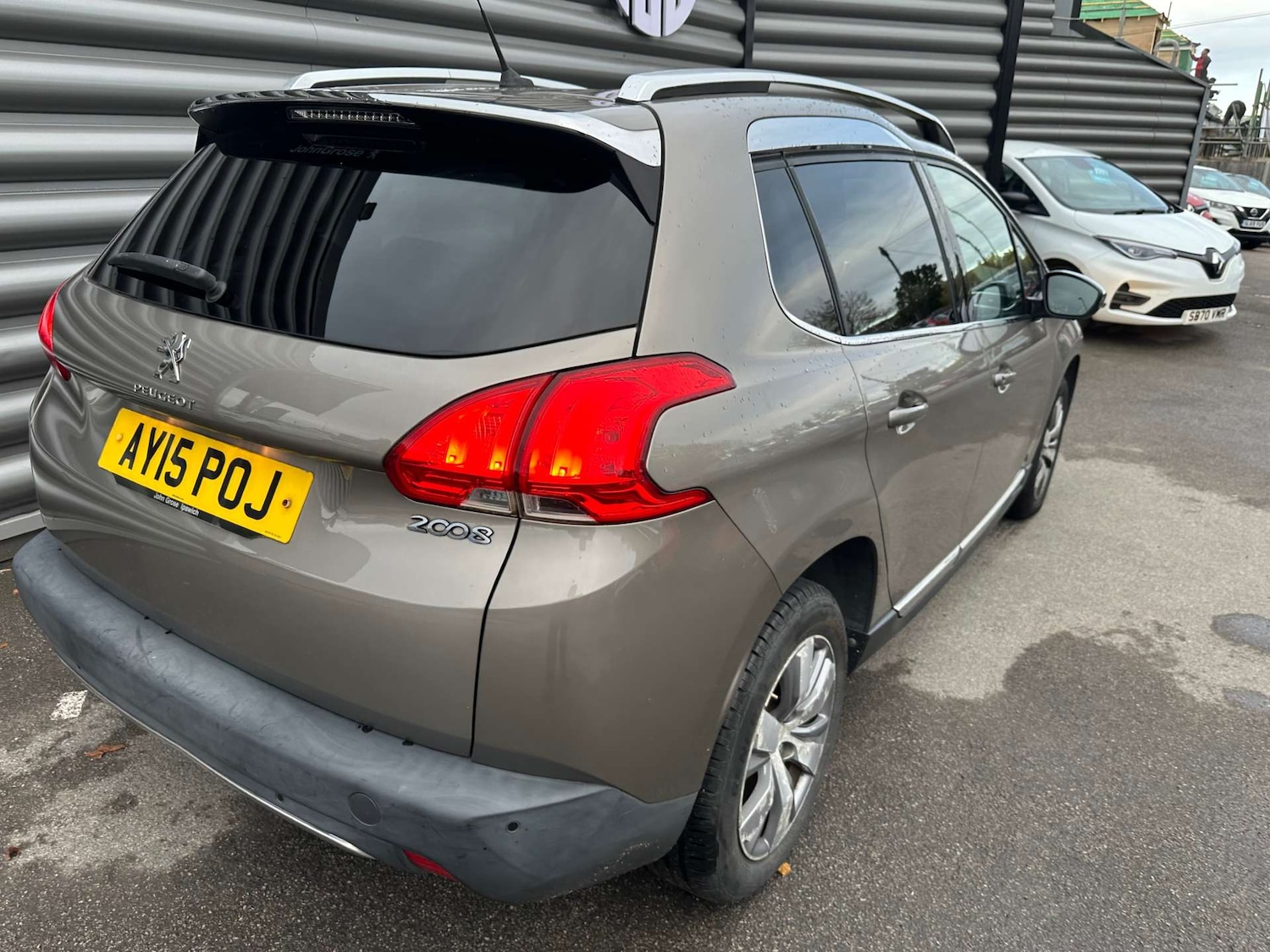 Used Peugeot 2008 2015 for sale - 76369455: Photo 7