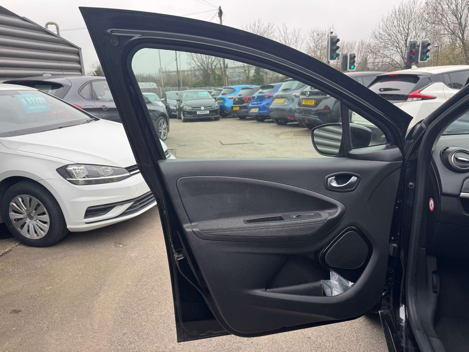 Used Renault Zoe 2022 for sale - 77775439: Photo 21