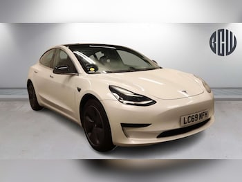 Used Tesla Model 3 2019 for sale - 79232995: Photo