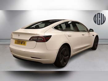 Used Tesla Model 3 2019 for sale - 79232995: Photo