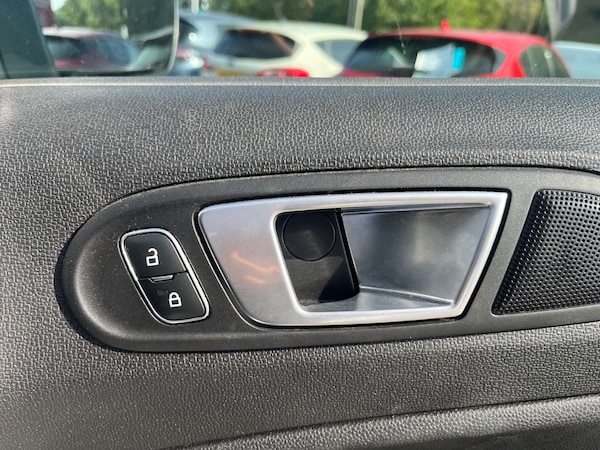 Used Ford Ecosport 2019 for sale - 74804425: Photo 41
