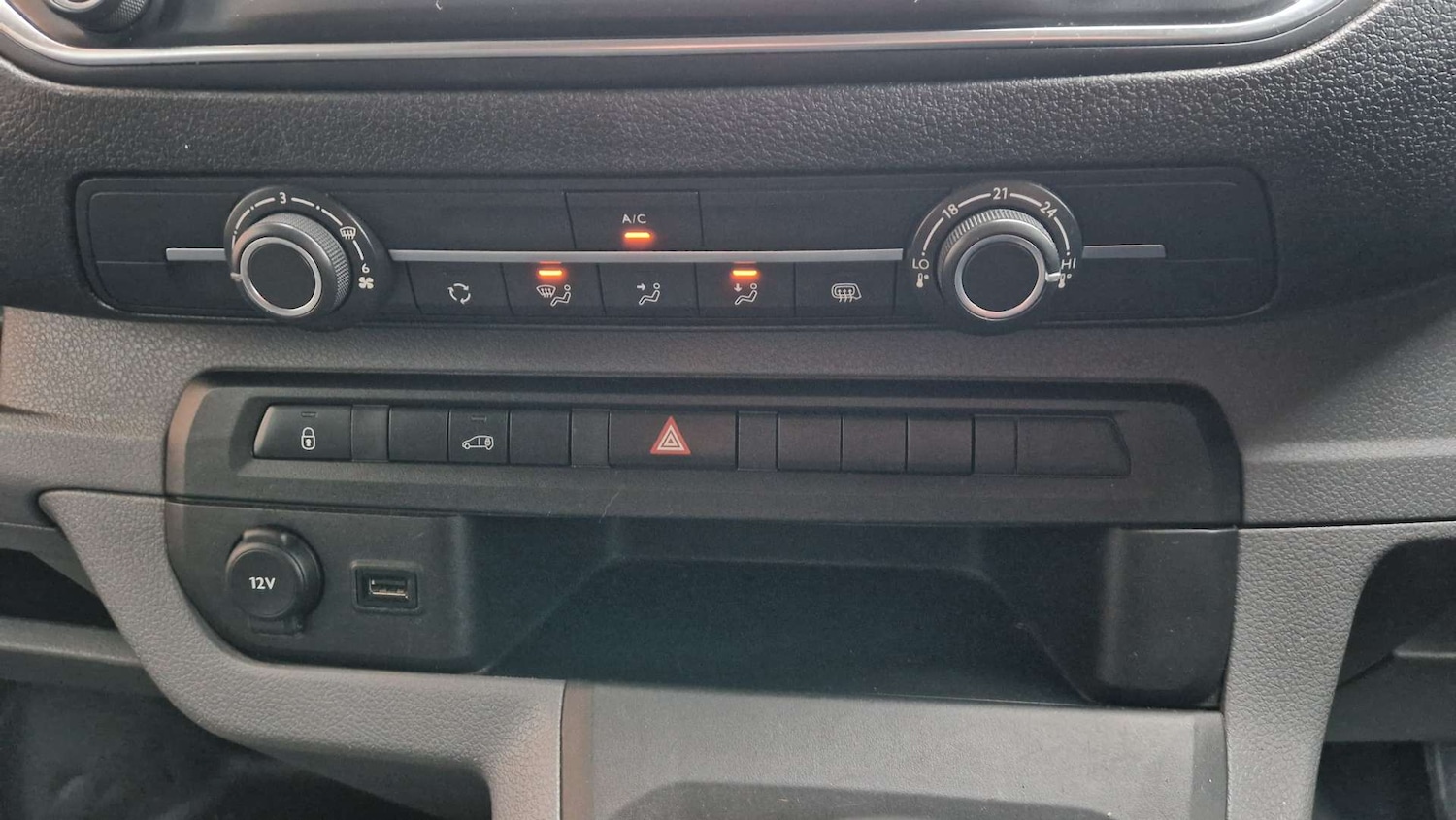 Used Peugeot Expert 2021 for sale - 77388230: Photo 18