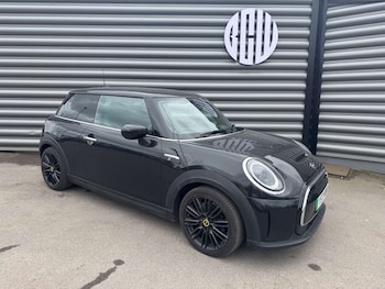 Used MINI Hatch 2021 for sale - 77975402: Photo