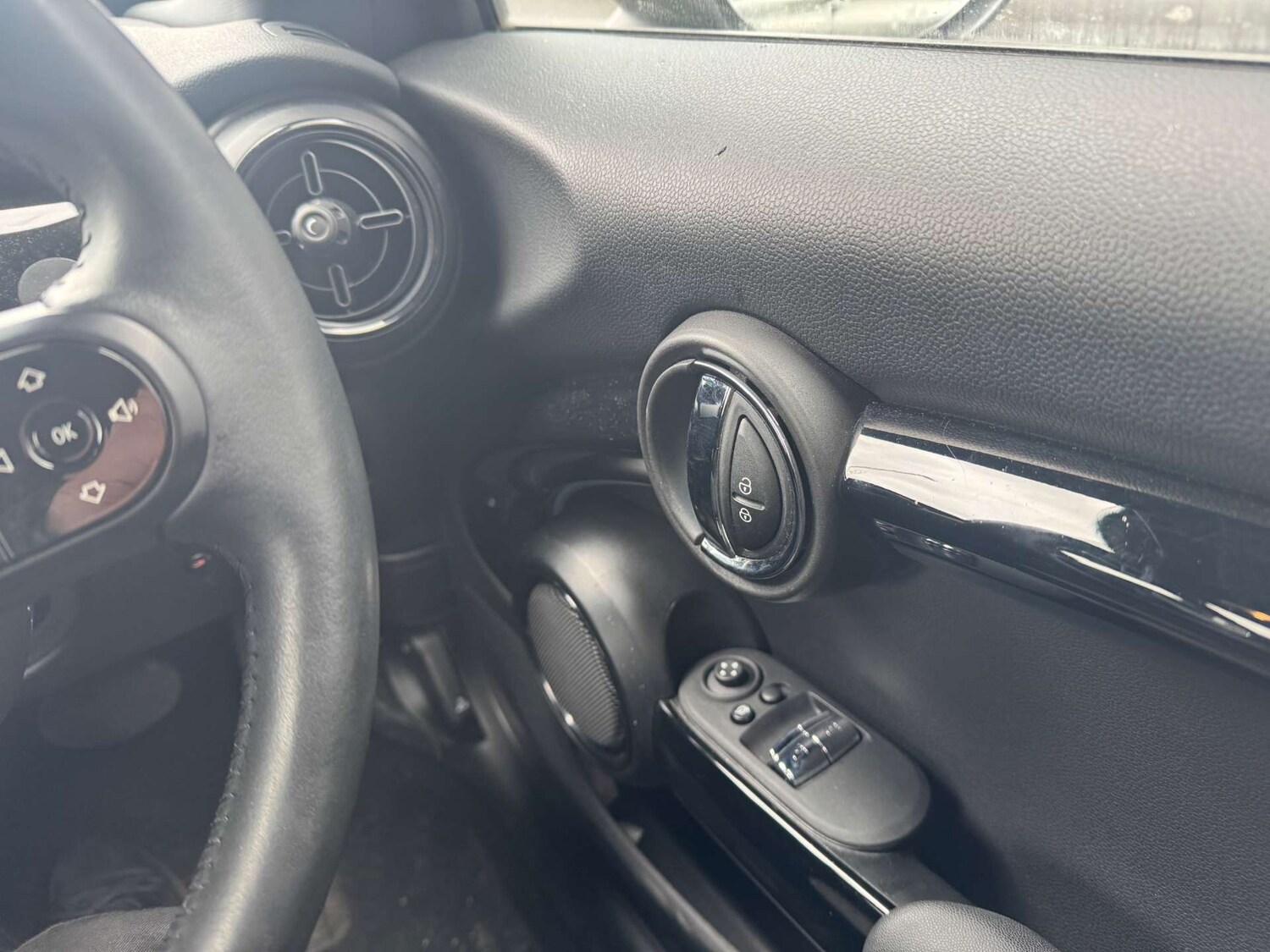 Used MINI Hatch 2021 for sale - 77975402: Photo 24