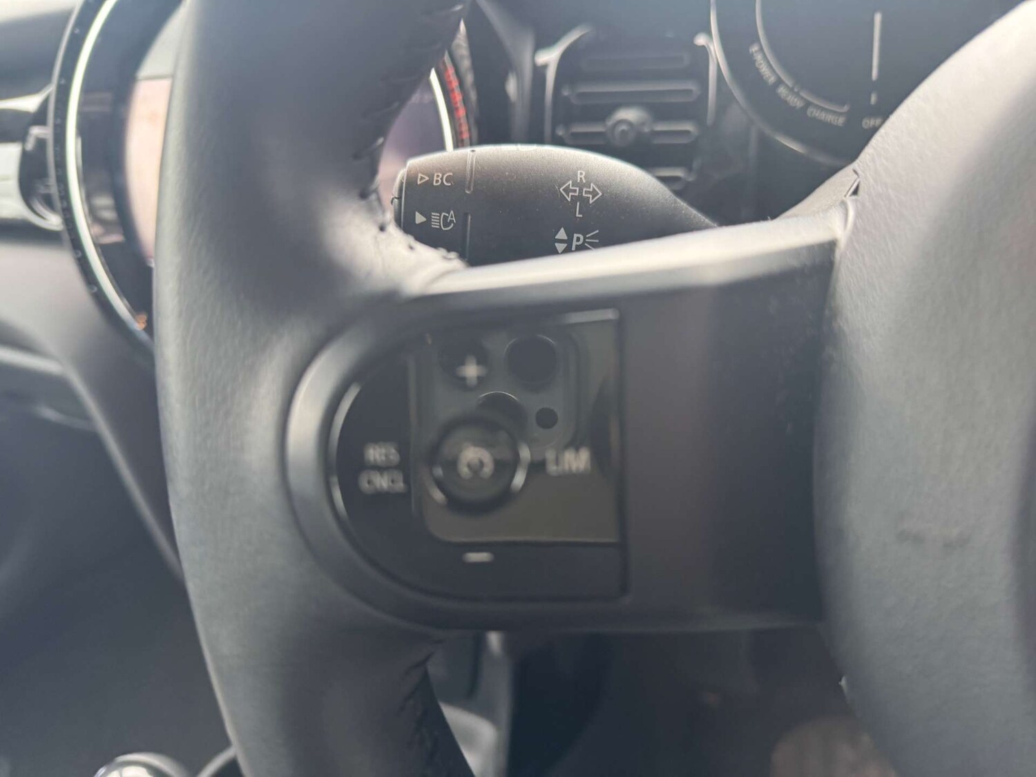 Used MINI Hatch 2021 for sale - 77975402: Photo 25