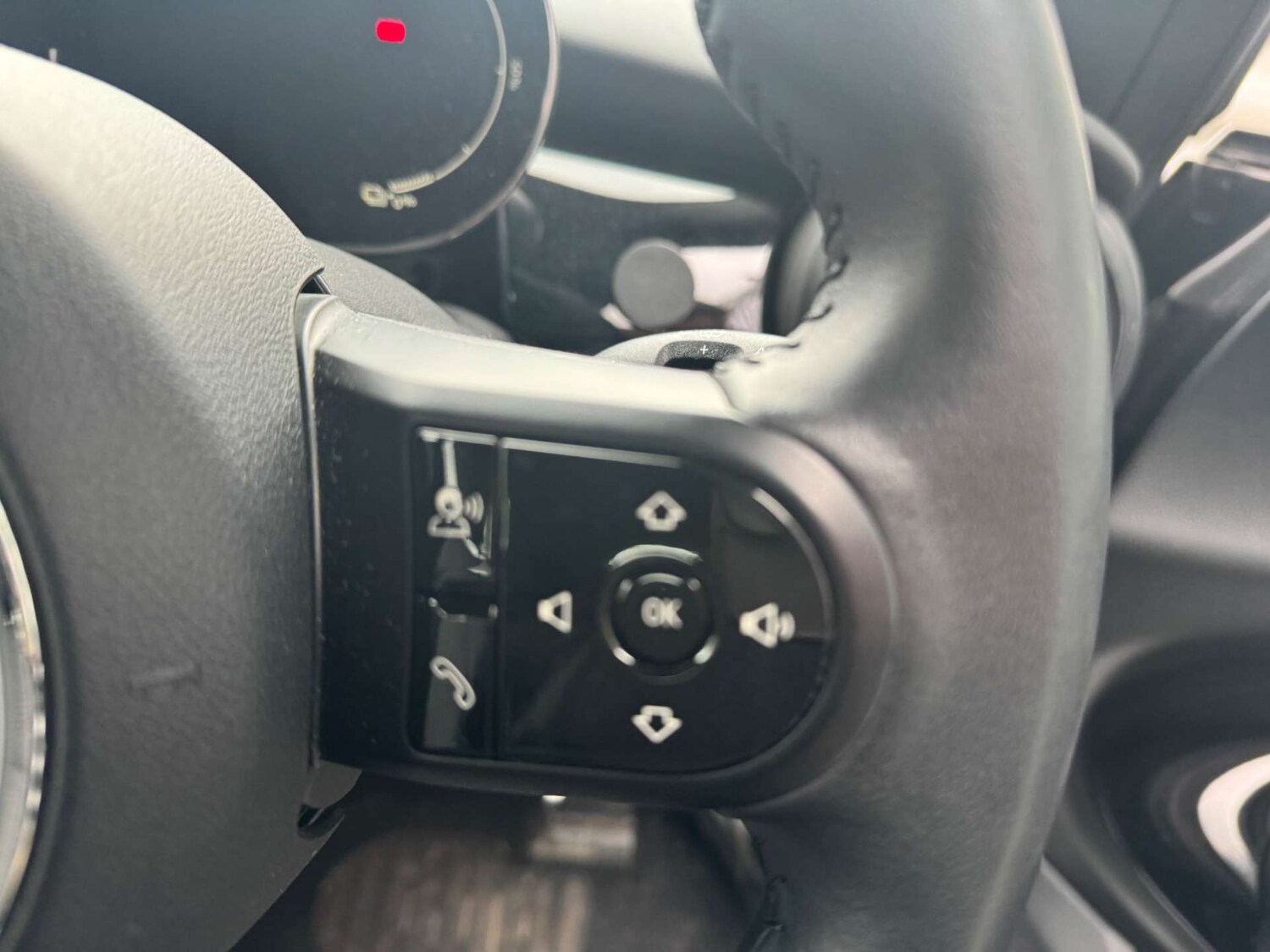 Used MINI Hatch 2021 for sale - 77975402: Photo 26