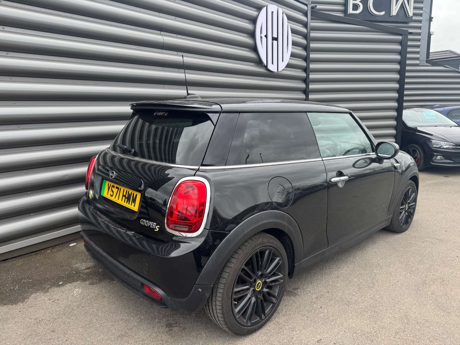 Used MINI Hatch 2021 for sale - 77975402: Photo 3