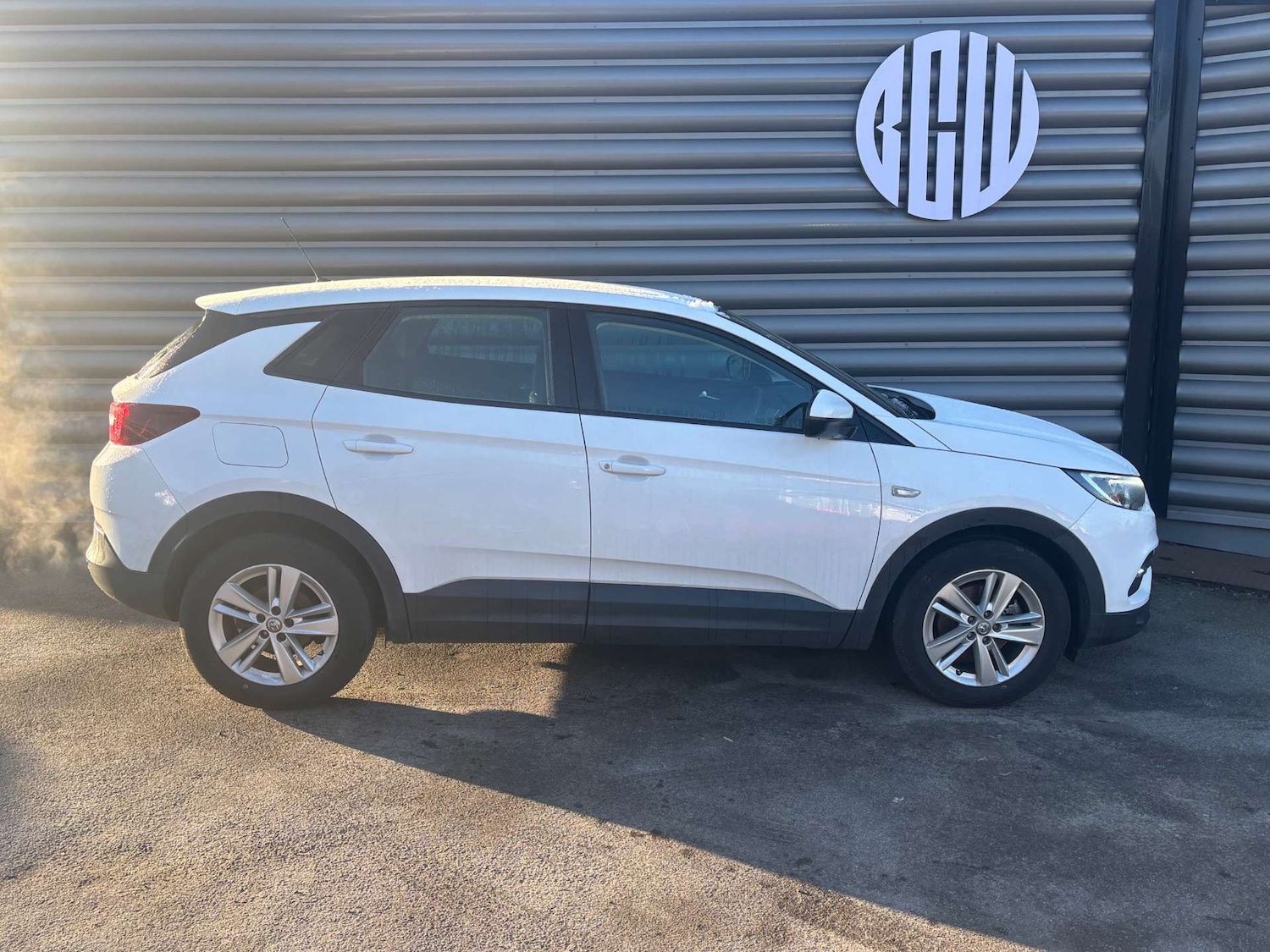 Used Vauxhall Grandland X 2019 for sale - 76829900: Photo 3
