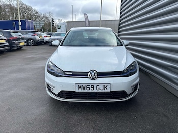 Used Volkswagen Golf 2019 for sale - 77569665: Photo