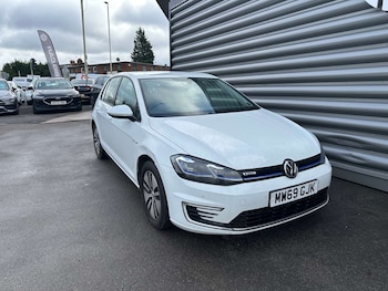 Used Volkswagen Golf 2019 for sale - 77569665: Photo