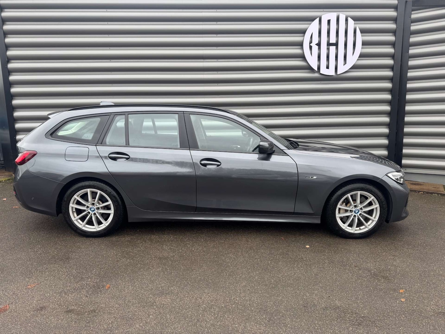 Used BMW 3 Series 2022 for sale - 76075711: Photo 2