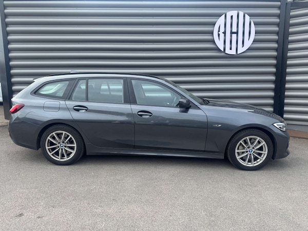 Used BMW 3 Series 2022 for sale - 76075711: Photo 2