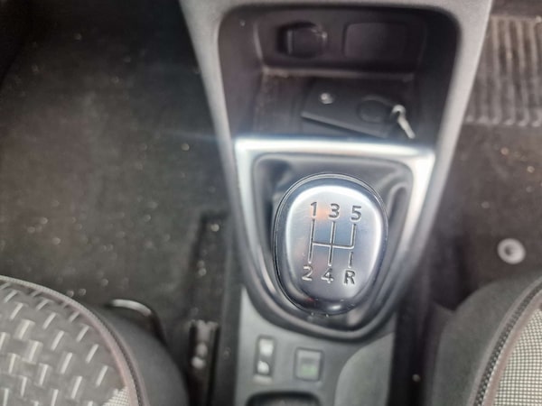 Used Renault Captur 2018 for sale - 76277798: Photo 24