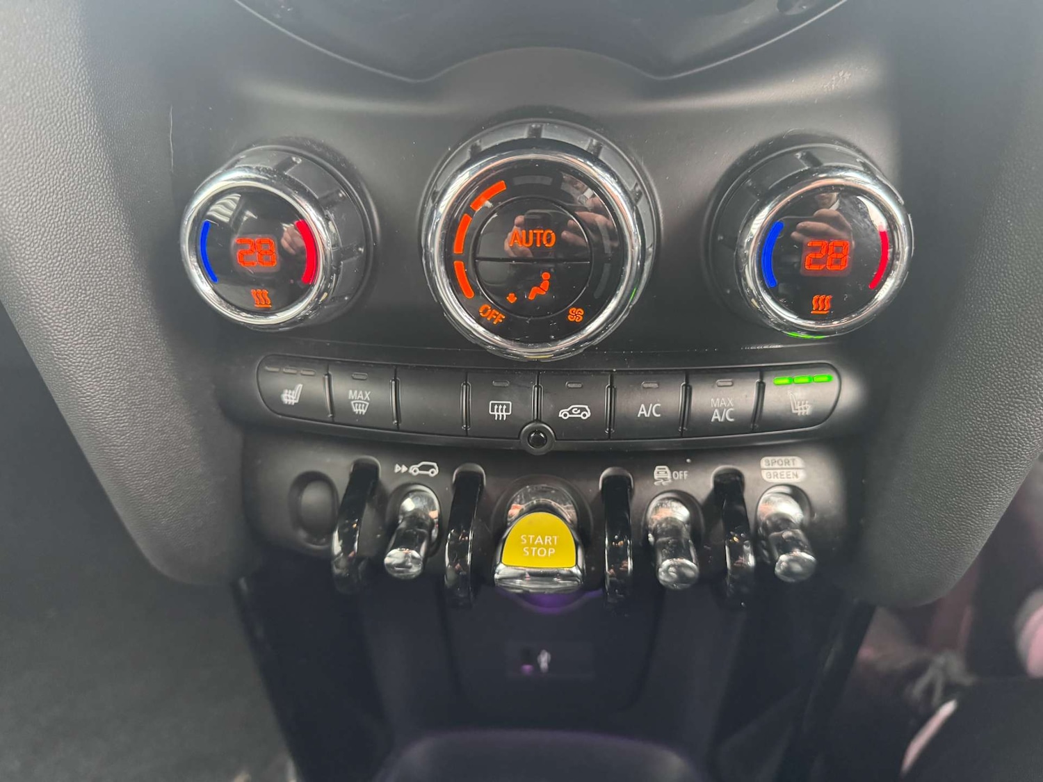 Used MINI Hatch 2020 for sale - 77778179: Photo 11