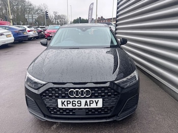 Used Audi A1 2019 for sale - 77469805: Photo