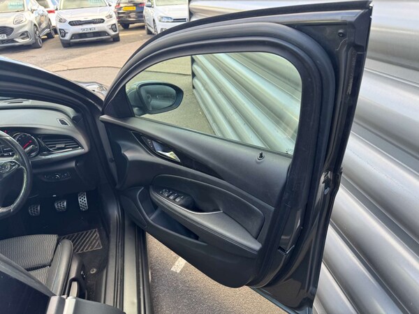 Used Vauxhall Insignia 2019 for sale - 76092333: Photo 16