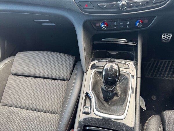 Used Vauxhall Insignia 2019 for sale - 76092333: Photo 23