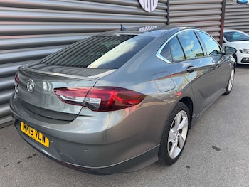 Used Vauxhall Insignia 2019 for sale - 76092333: Photo 4