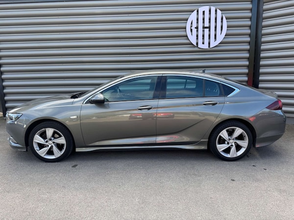 Used Vauxhall Insignia 2019 for sale - 76092333: Photo 5