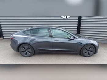 Used Tesla Model 3 2021 for sale - 78833608: Photo