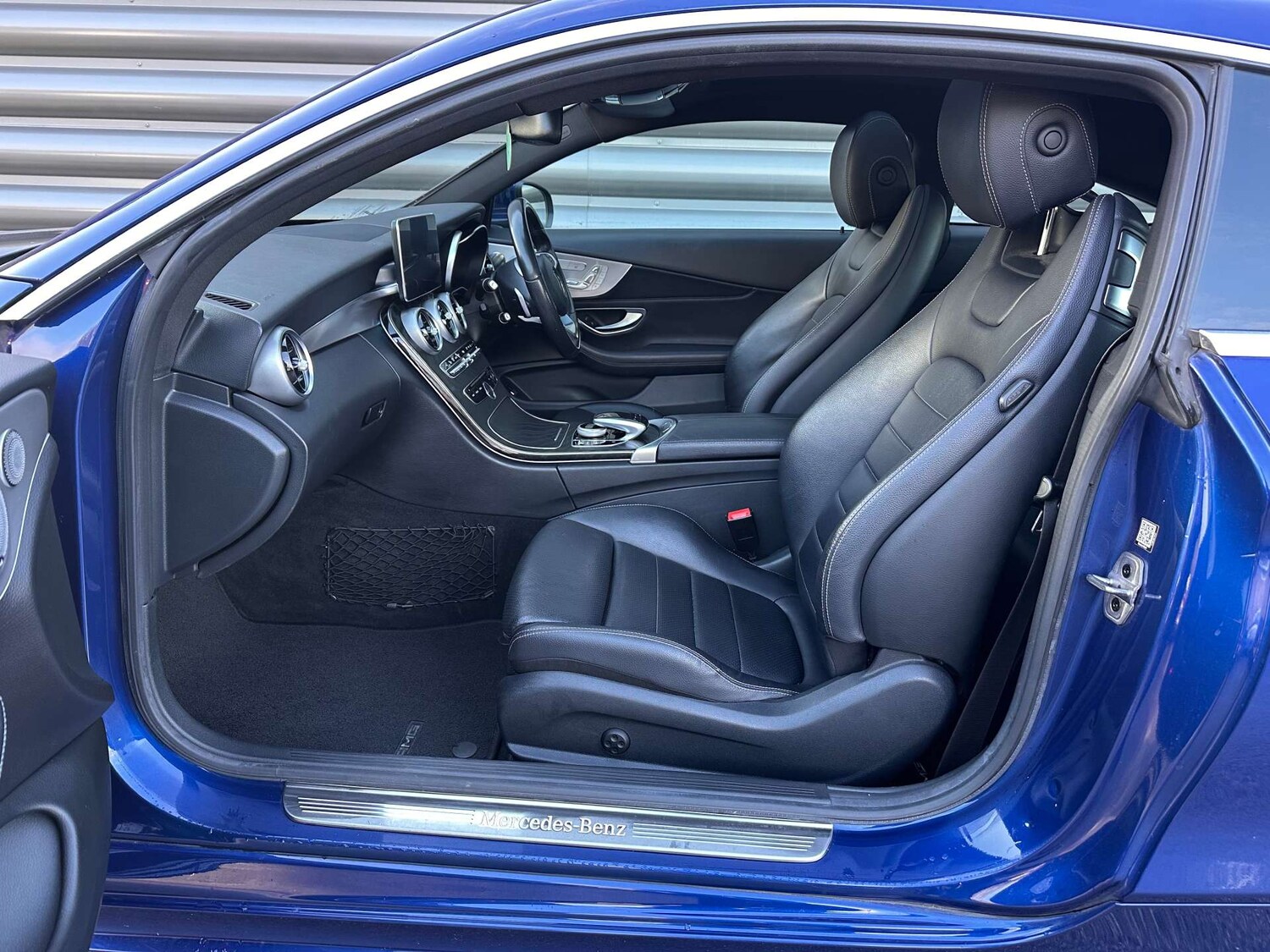 Used Mercedes-Benz C Class 2018 for sale - 76305776: Photo 19