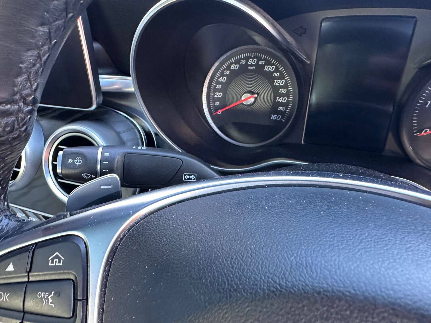 Used Mercedes-Benz C Class 2018 for sale - 76305776: Photo 27