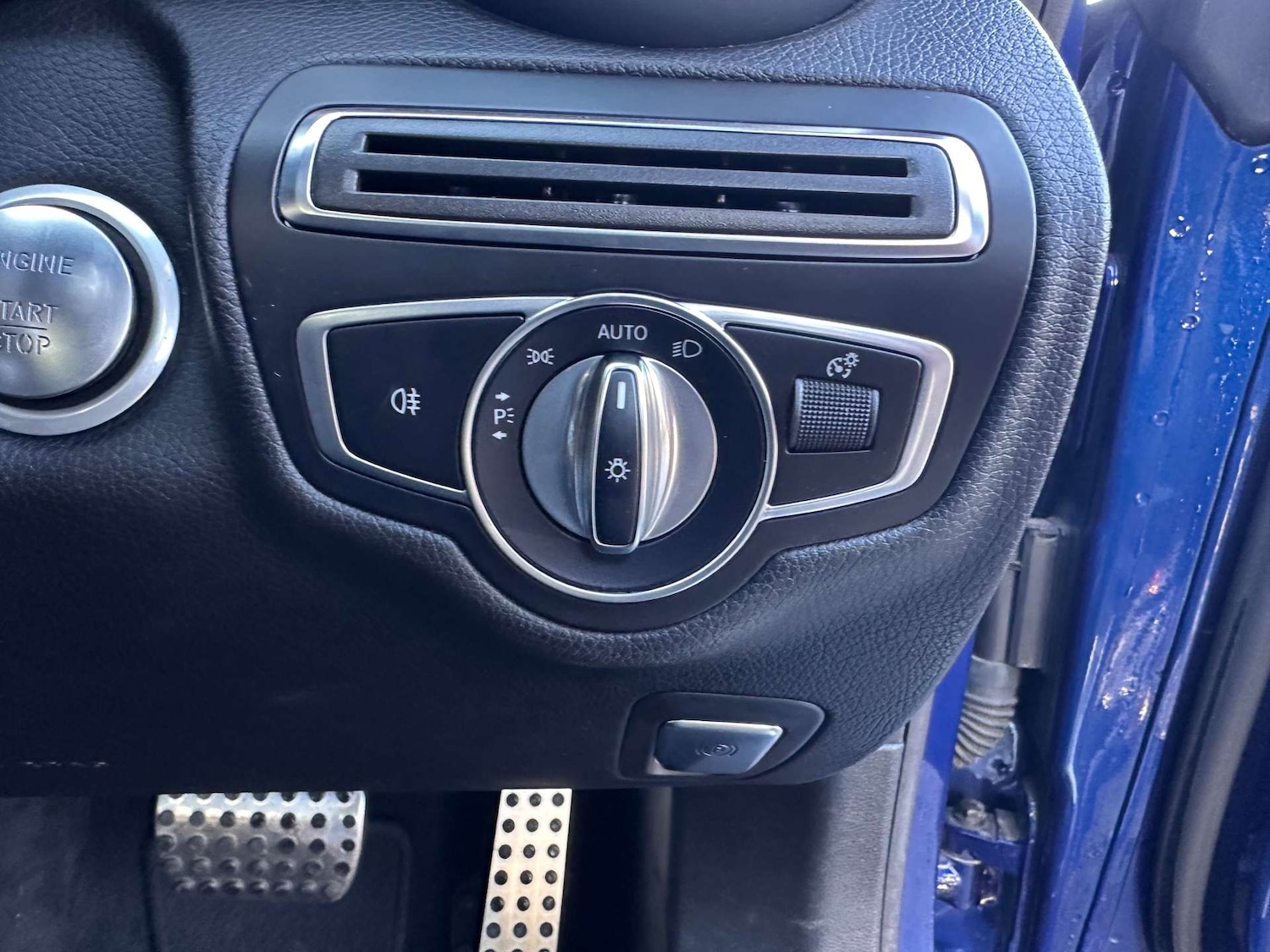 Used Mercedes-Benz C Class 2018 for sale - 76305776: Photo 29