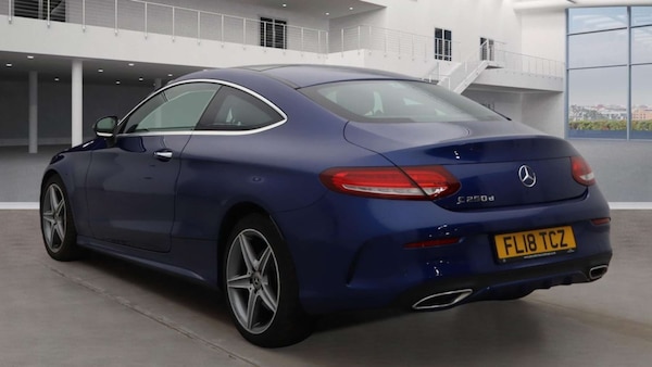 Used Mercedes-Benz C Class 2018 for sale - 76305776: Photo 3