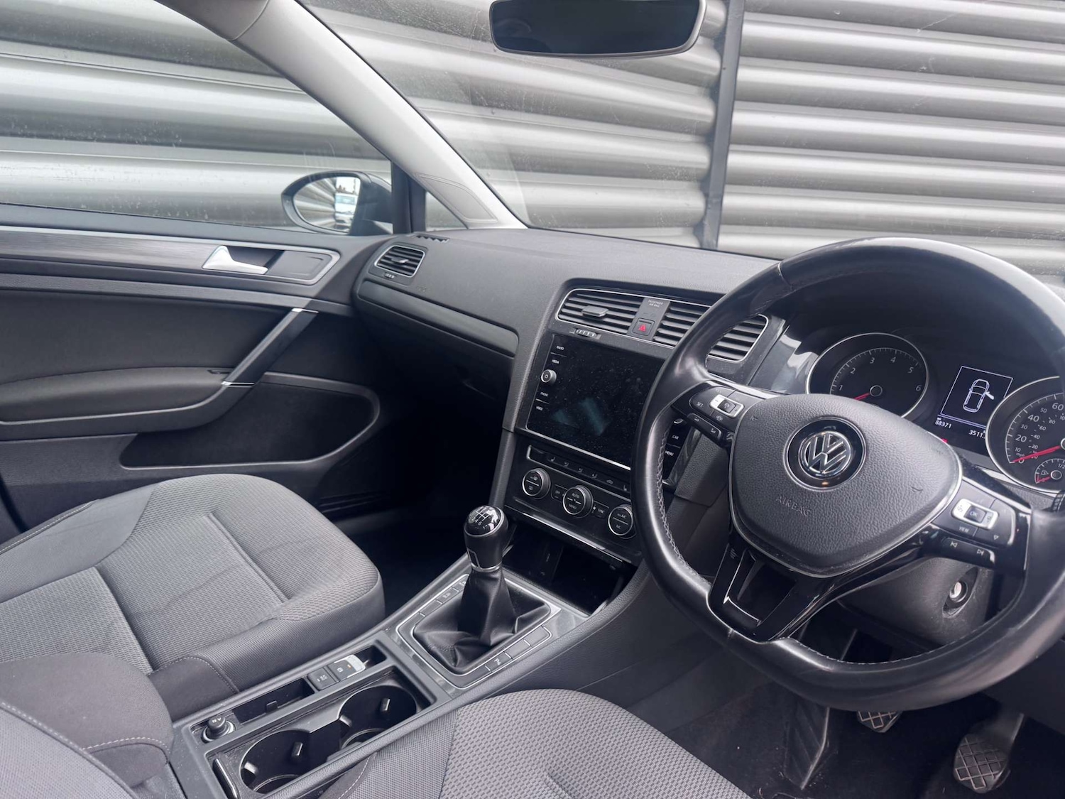 Used Volkswagen Golf 2019 for sale - 77778156: Photo 16