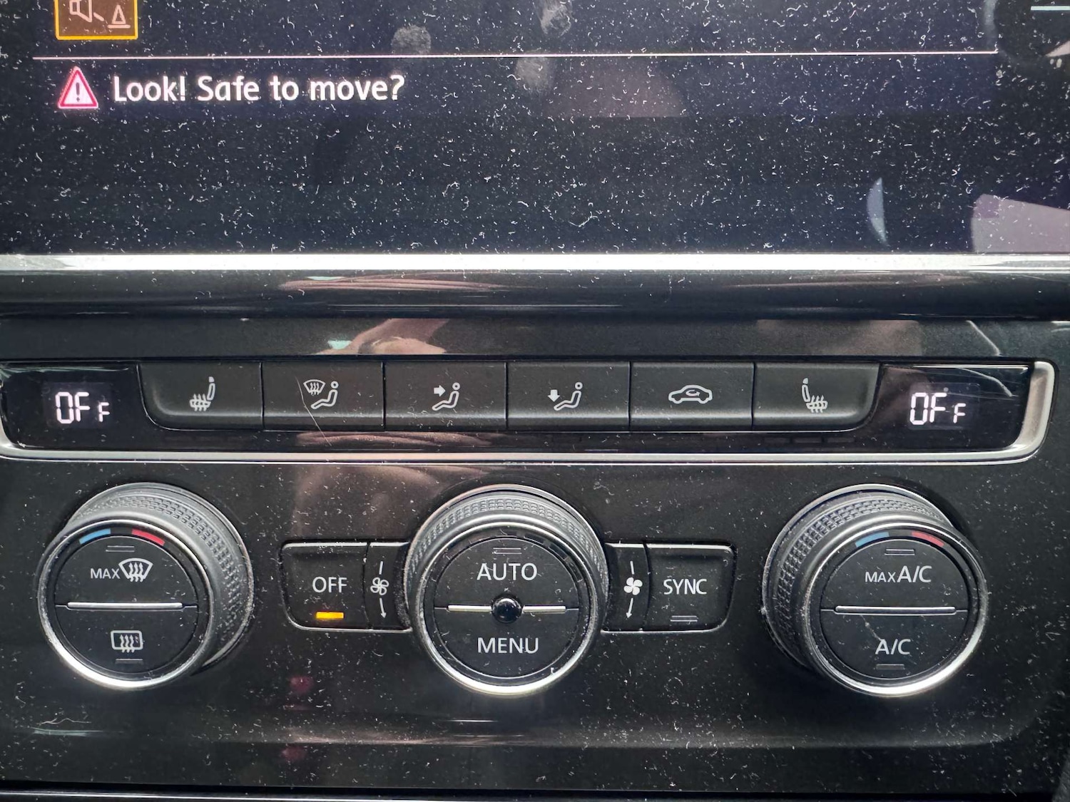 Used Volkswagen Golf 2019 for sale - 77778156: Photo 24