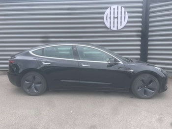 Used Tesla Model 3 2020 for sale - 79556811: Photo