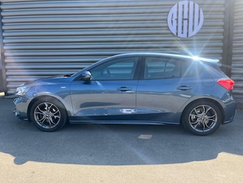 Used Ford Focus 2019 for sale - 75122954: Photo