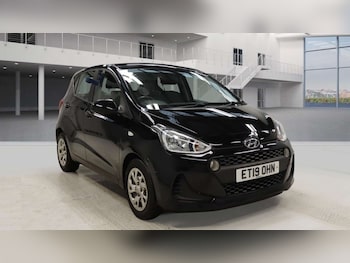Used Hyundai i10 2019 for sale - 77523279: Photo