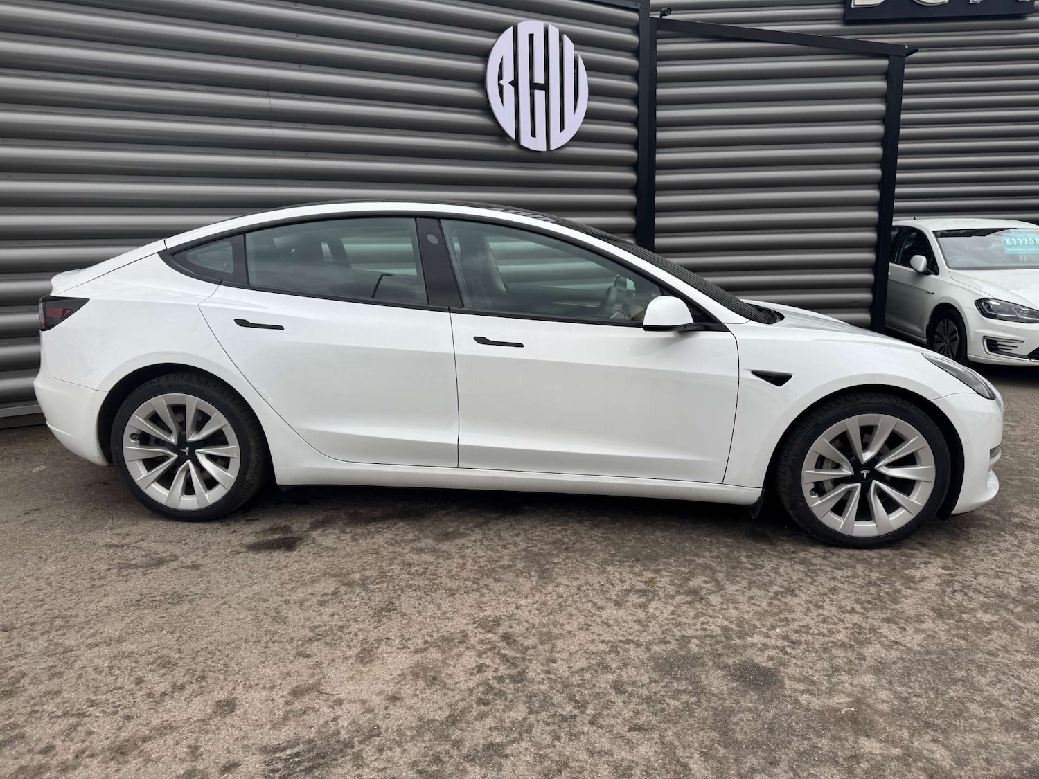 Used Tesla Model 3 2022 for sale - 77841735: Photo 2