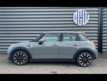 Used MINI Hatch 2019 for sale - 74404277: Photo