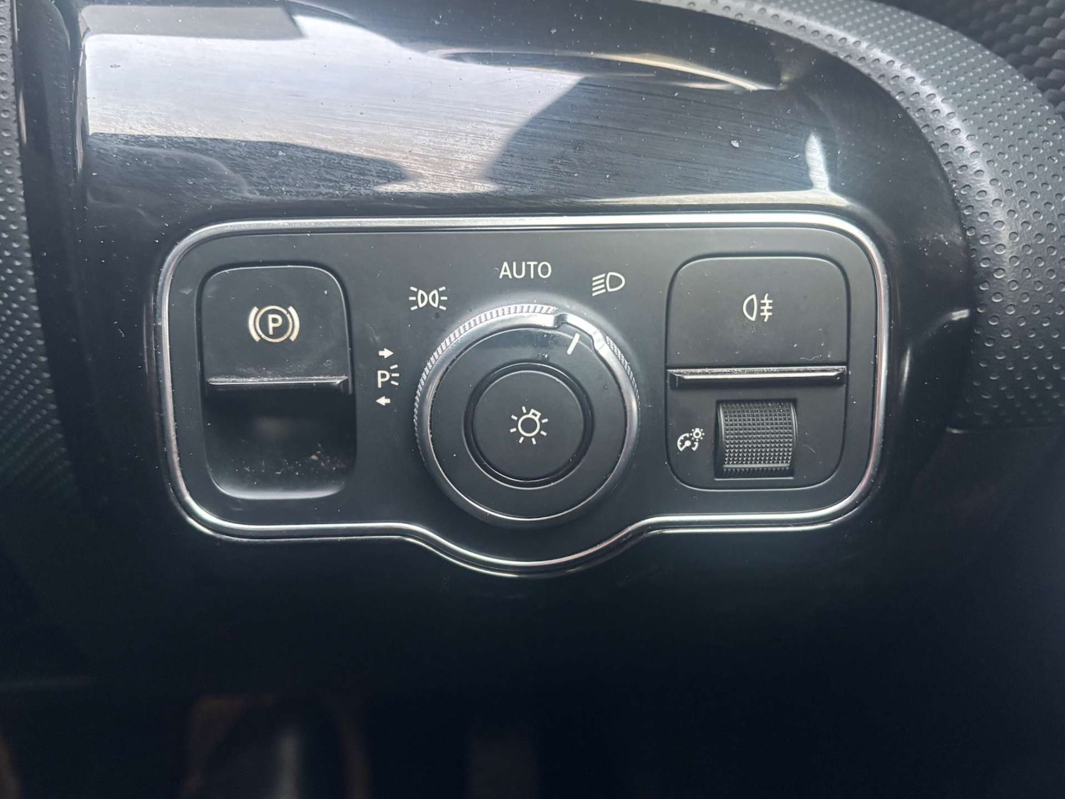 Used Mercedes-Benz A-Class 2019 for sale - 77189536: Photo 45