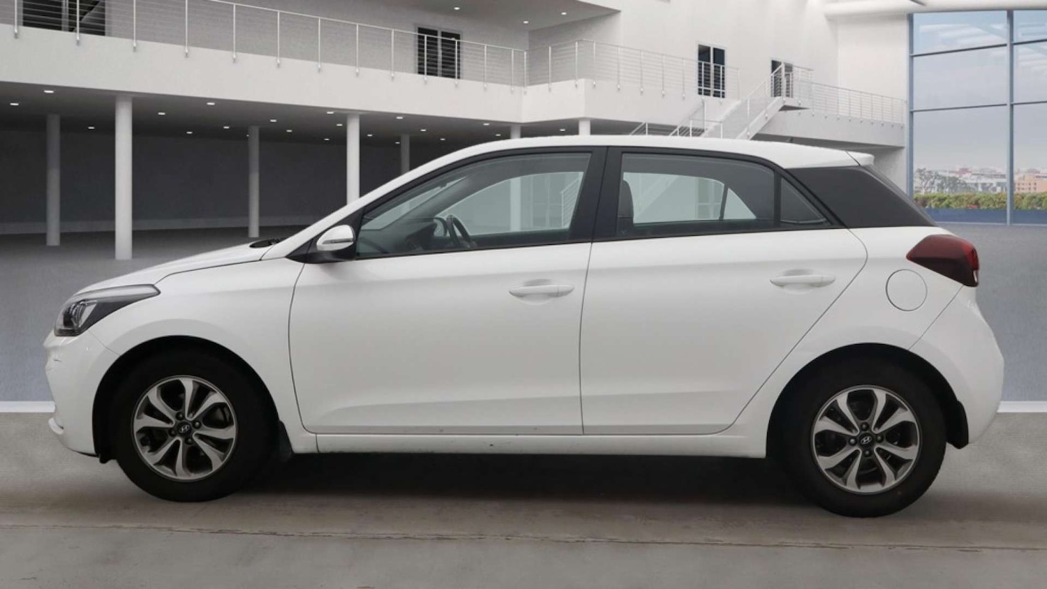 Used Hyundai i20 2020 for sale - 76107544: Photo 6