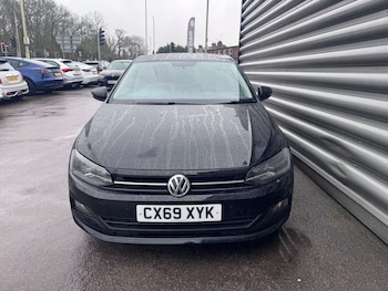 Used Volkswagen Polo 2019 for sale - 77469803: Photo