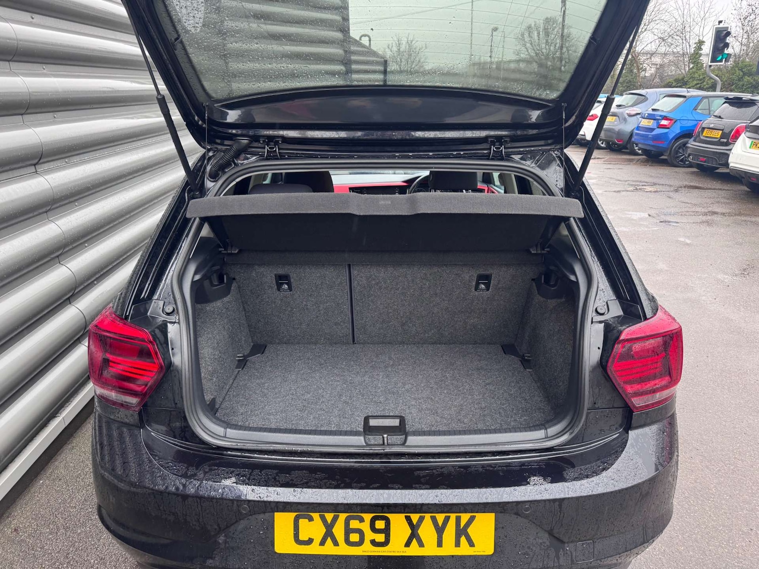 Used Volkswagen Polo 2019 for sale - 77469803: Photo 7