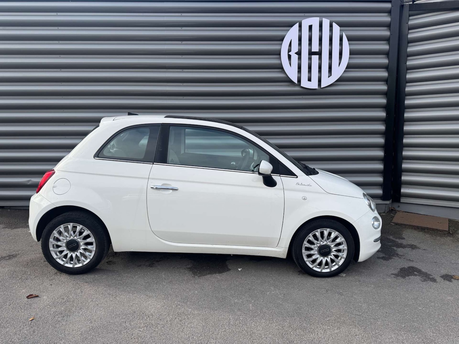 Used Fiat 500 2021 for sale - 76331507: Photo 2