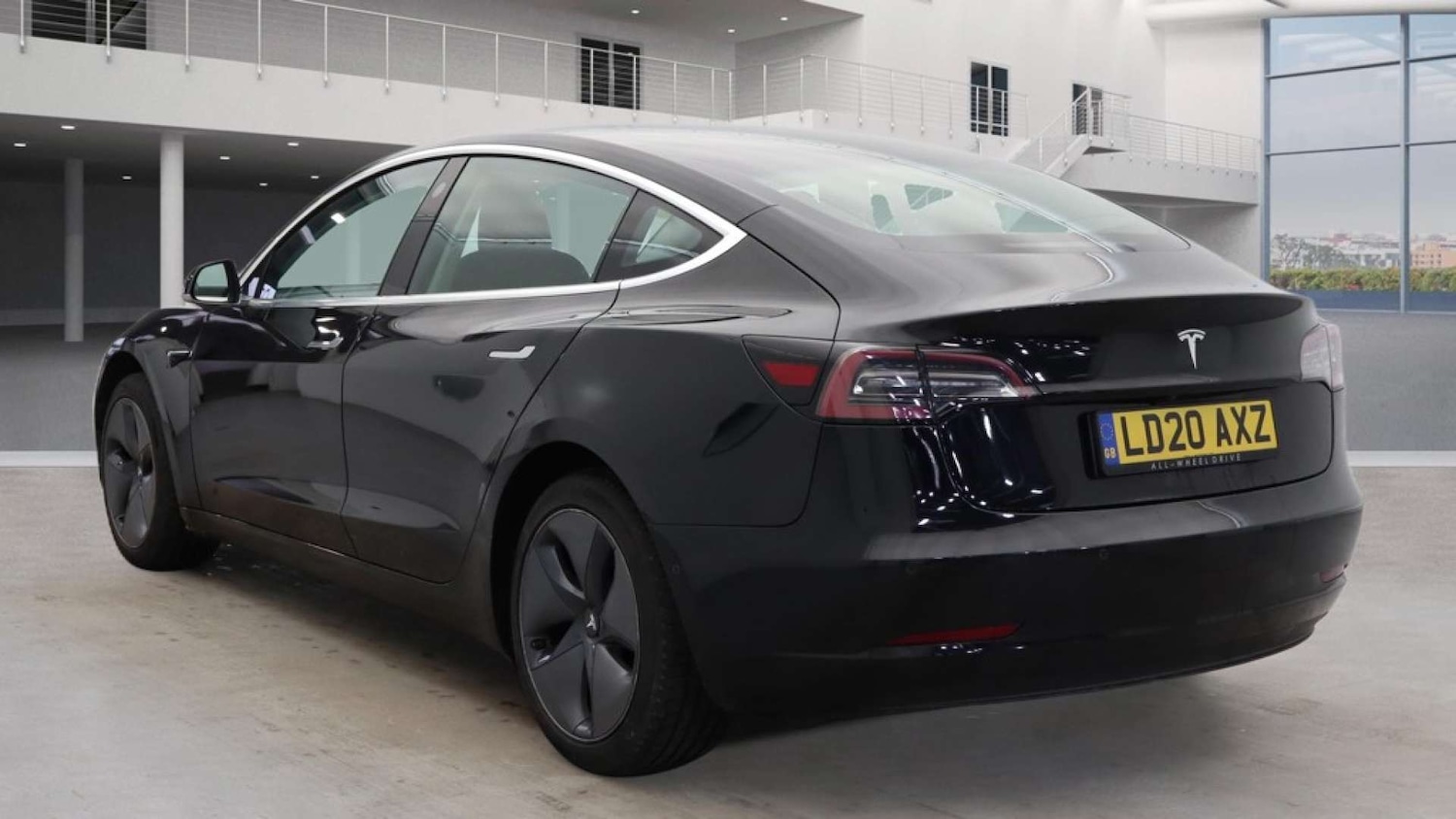Used Tesla Model 3 2020 for sale - 77536236: Photo 3