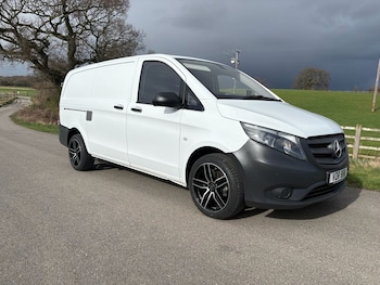 Used Mercedes-Benz Vito 2018 for sale - 77880166: Photo