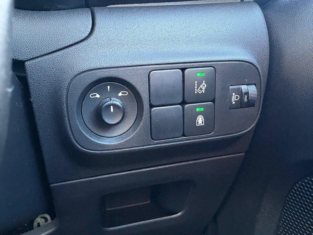 Used Citroen C3 2017 for sale - 77436569: Photo 24