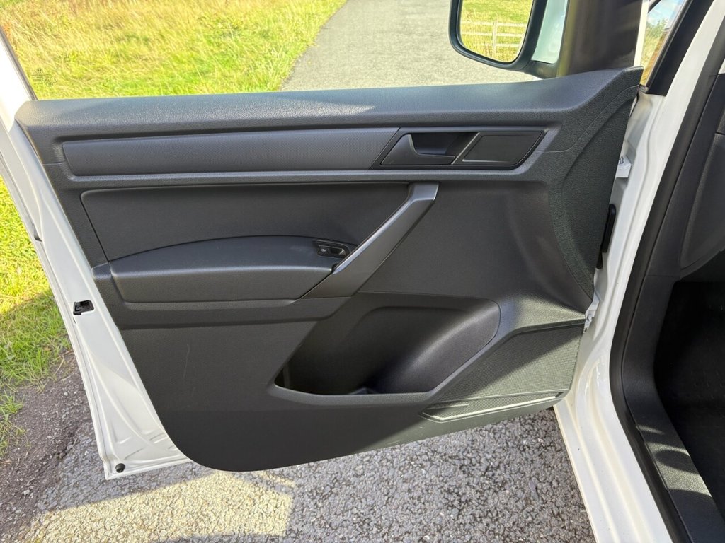 Used Volkswagen Caddy 2016 for sale - 76665721: Photo 16