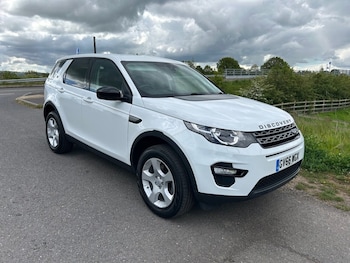 Used Land Rover Discovery Sport 2017 for sale - 78597814: Photo