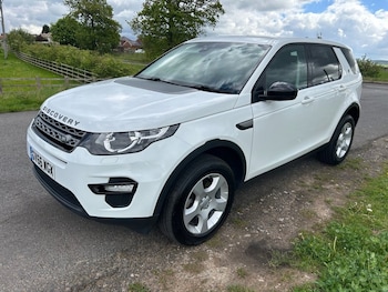 Used Land Rover Discovery Sport 2017 for sale - 78597814: Photo