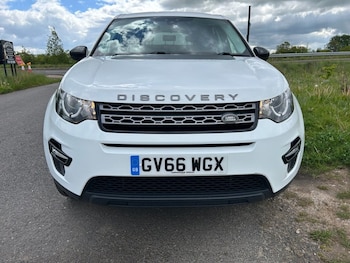 Used Land Rover Discovery Sport 2017 for sale - 78597814: Photo